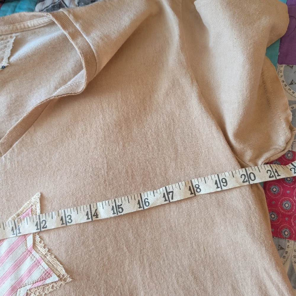 Star tee shirt, distressed tea dyed w vintage lace & fabric, HANDMADE ITEM - Picture 5 of 6